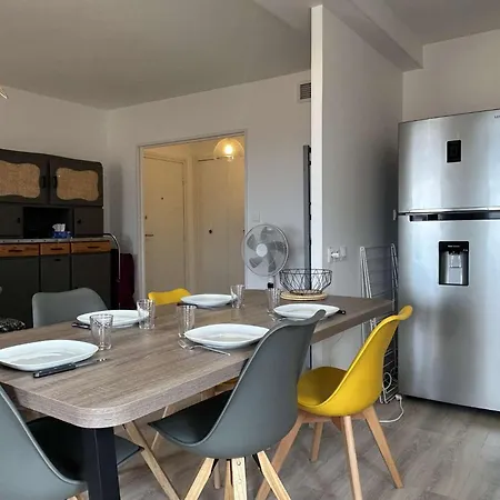 Apartment 3 Pieces 5 Couchages Sur Bn050-h03