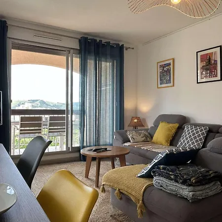 3 Pieces 5 Couchages Sur Bn050-h03 * Banyuls-sur-Mer